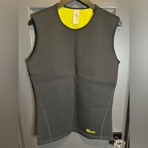 Hot Shapers sweat tank size small new never used​​​​